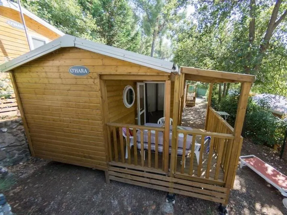 Camping Maeva Escapades Les Playes Six-Fours-les-Plages Campsite