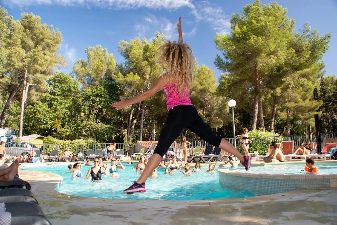 Camping Maeva Escapades Les Playes Six-Fours-les-Plages Campsite